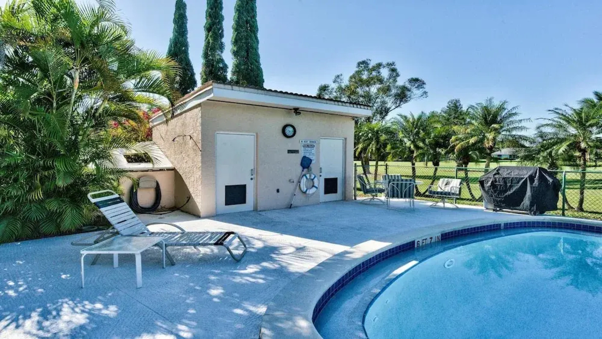 Capri Golf Condo 2 Bedroom Home by NFVH