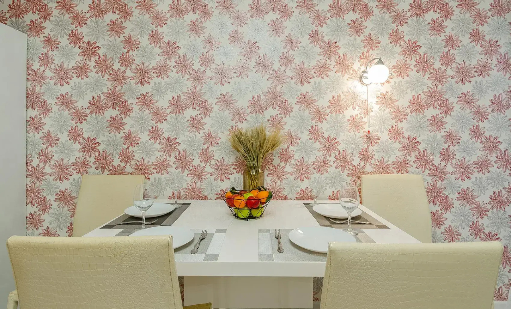 Квартирное бюро Крылья на улице Ивана Франко 7