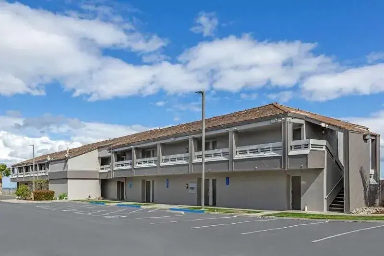 Super 8 Kettleman City