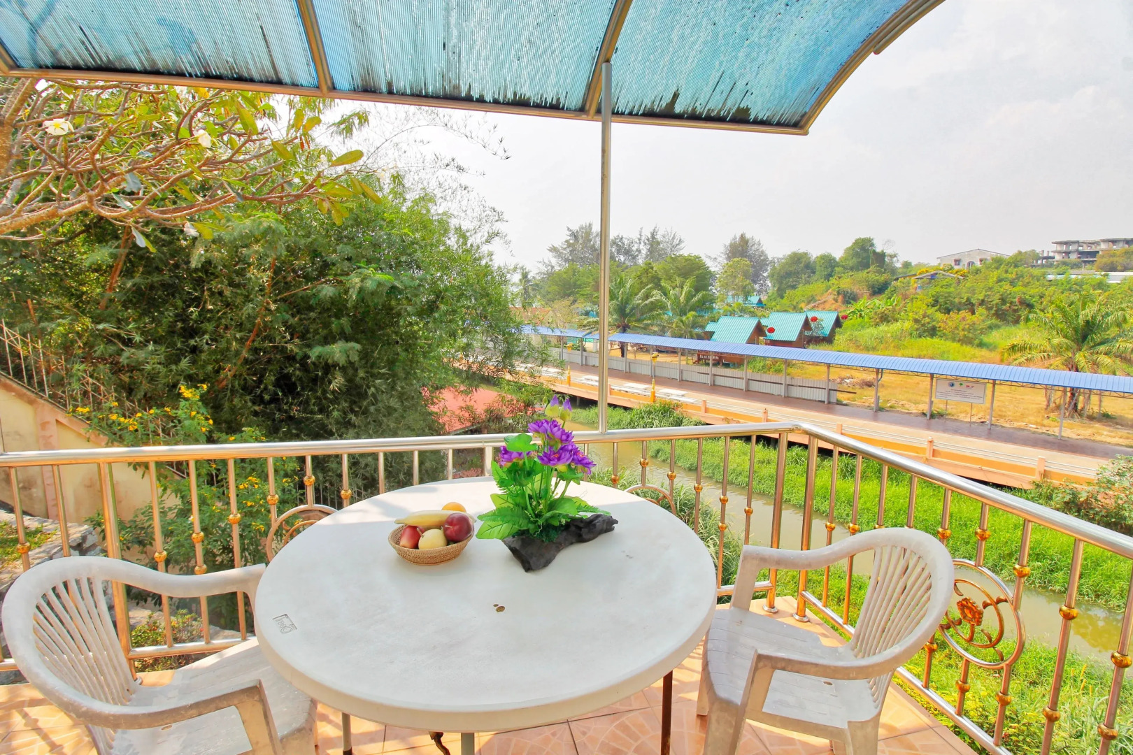 Cliff & Beach Villas