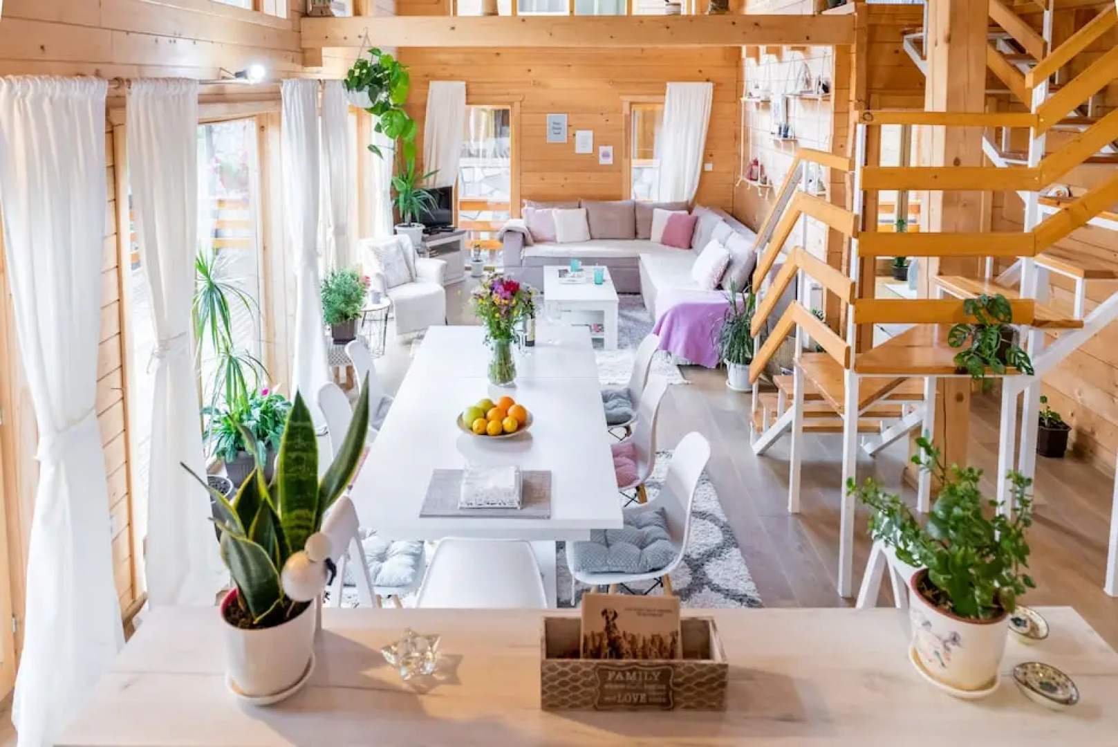 Immaculate 4-bed Cottage in Kolasin / Montenegro