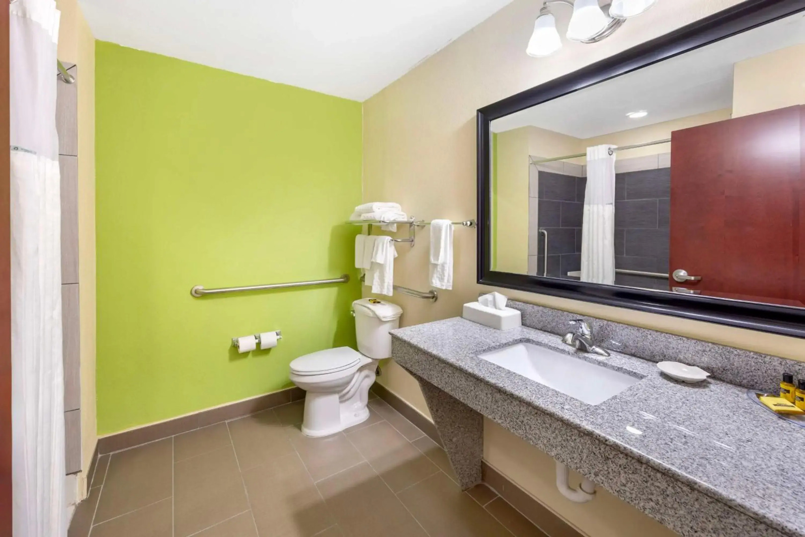 Best Western Plus Pratt