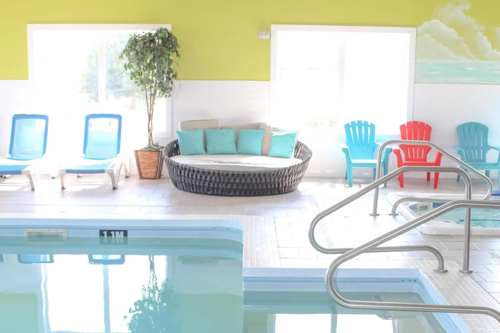 Super 8 by Wyndham Winnipeg East MB