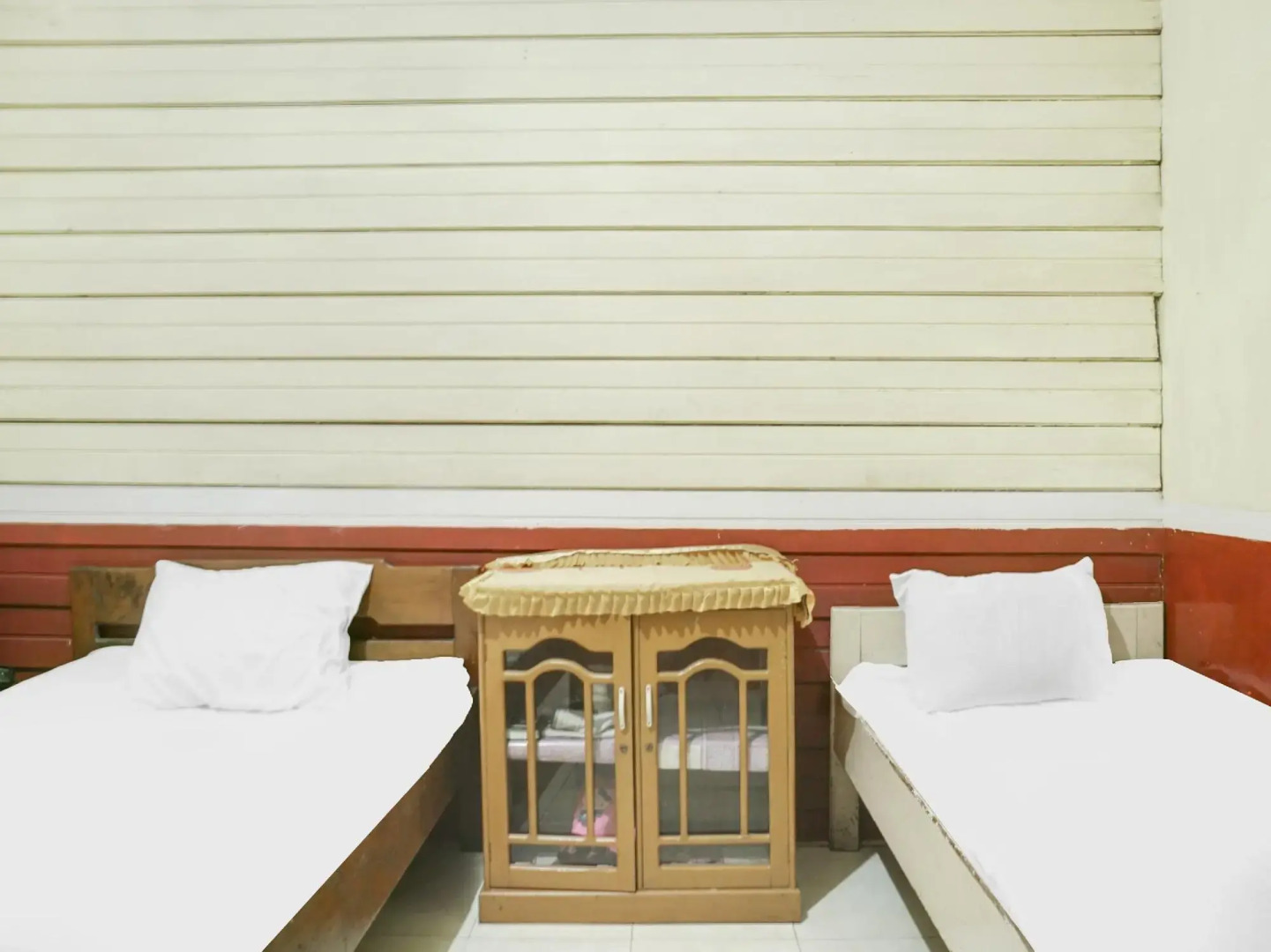 SPOT ON 91833 Hotel Anggrek Daqu Syariah Kapuas