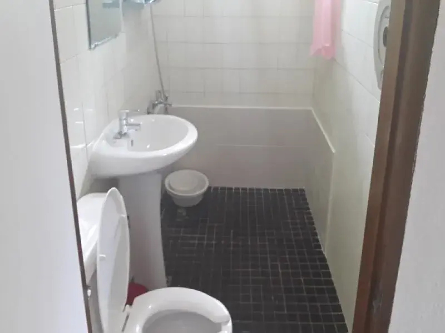 THE RED HOUSE - Hostel