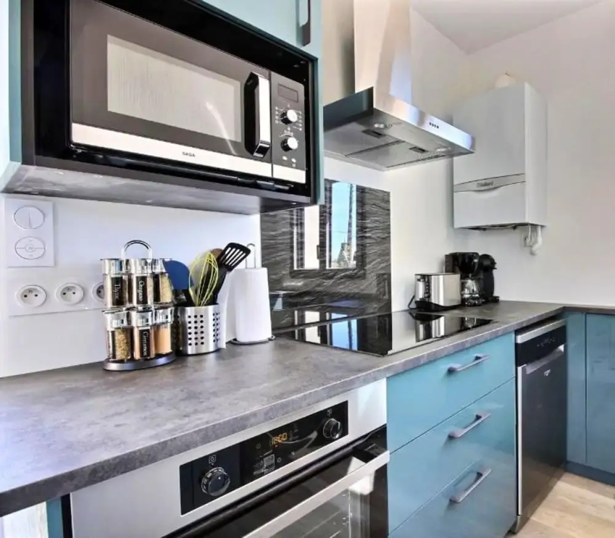 House With 2 Bedrooms In Perros Guirec With Enclosed Garden And Wifi