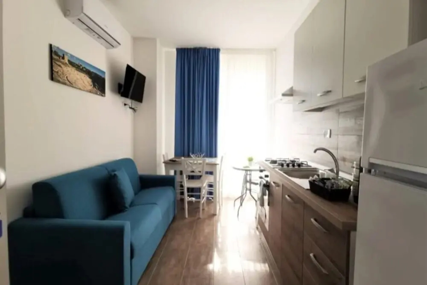 Zaffiro Apartment On Sea Shore