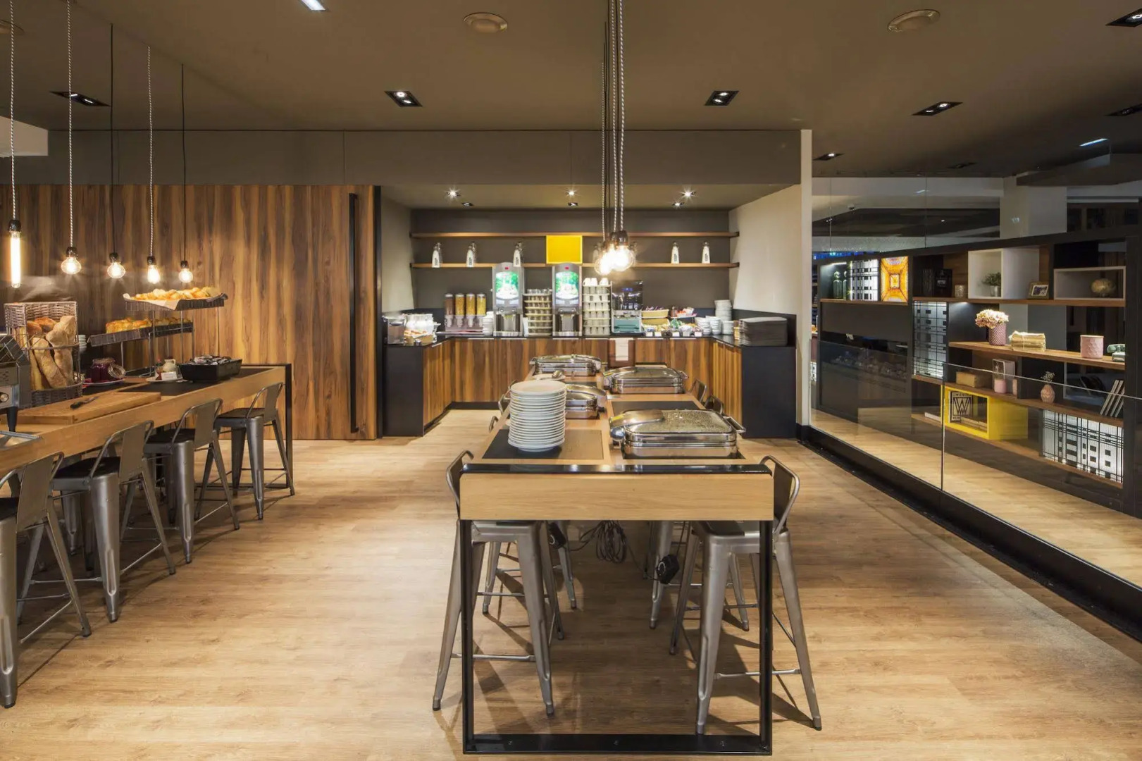 Hôtel l'Elysée Val d'Europe