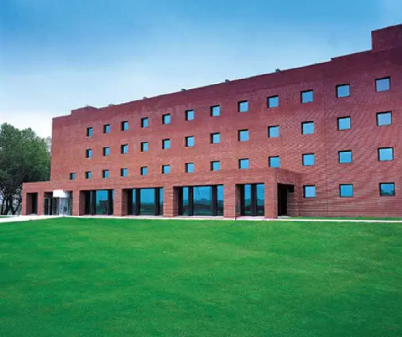 Hotel Nh Santander Parayas