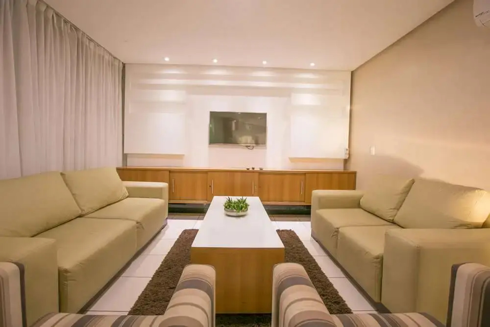 Premier Residence Hplus Long Stay