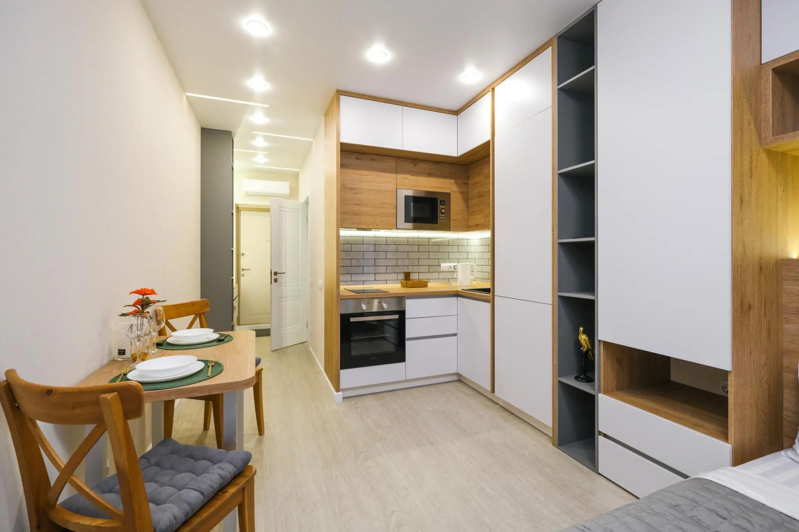 Room Hotel (Рум Хотел) на улице Державина