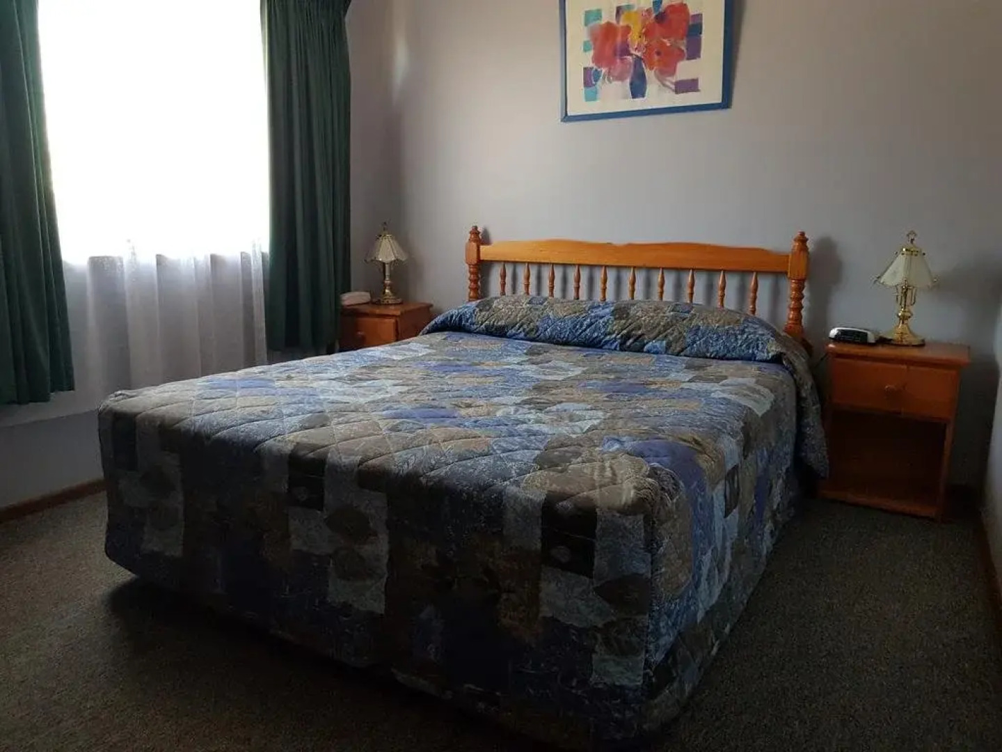 Colonial Motel and Serviced Apartments