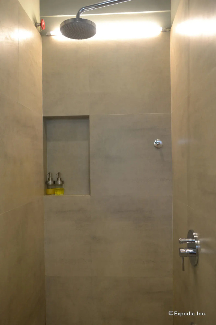 Spin Designer Hostel