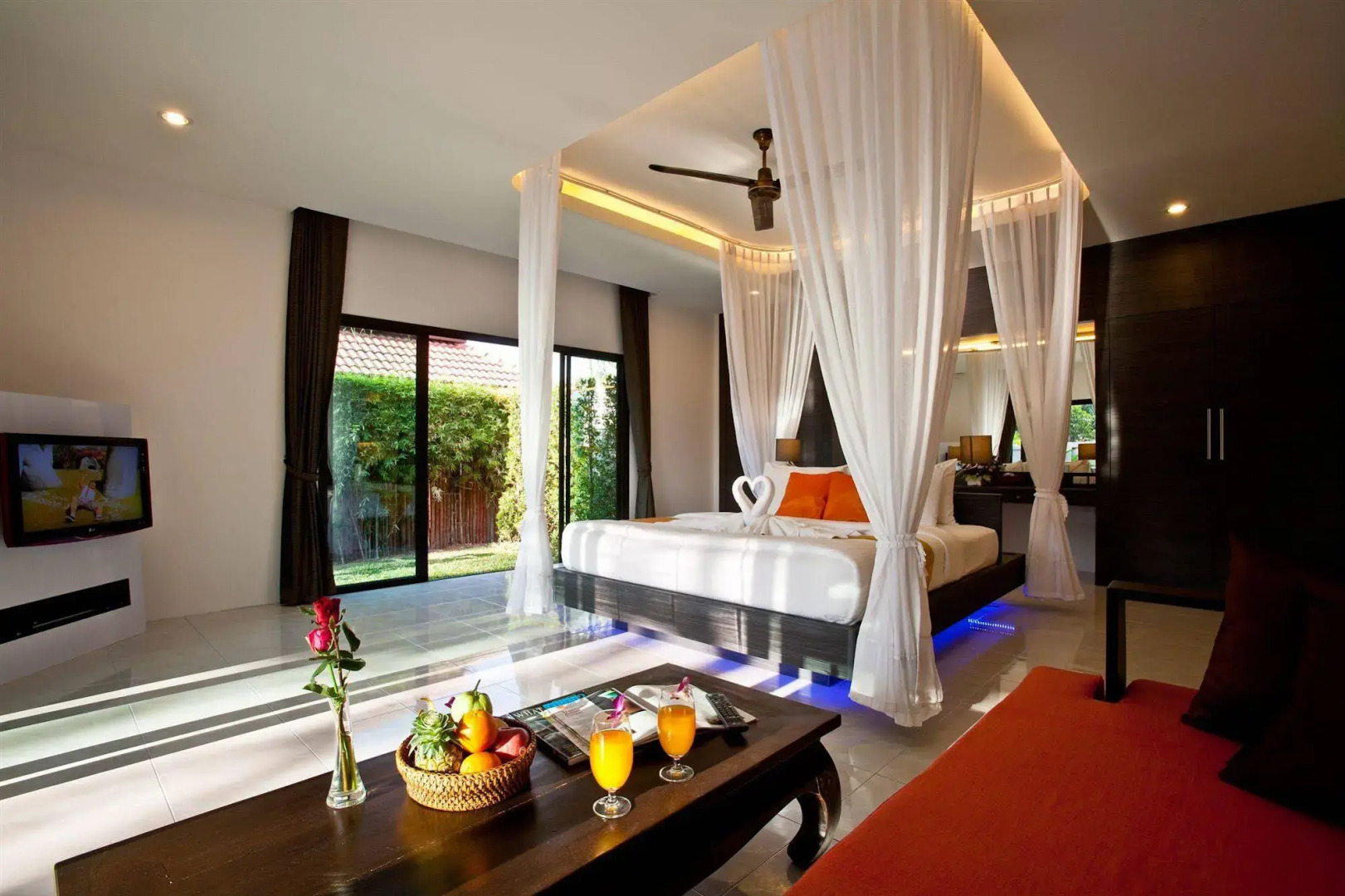 AT Pool Villa Resort