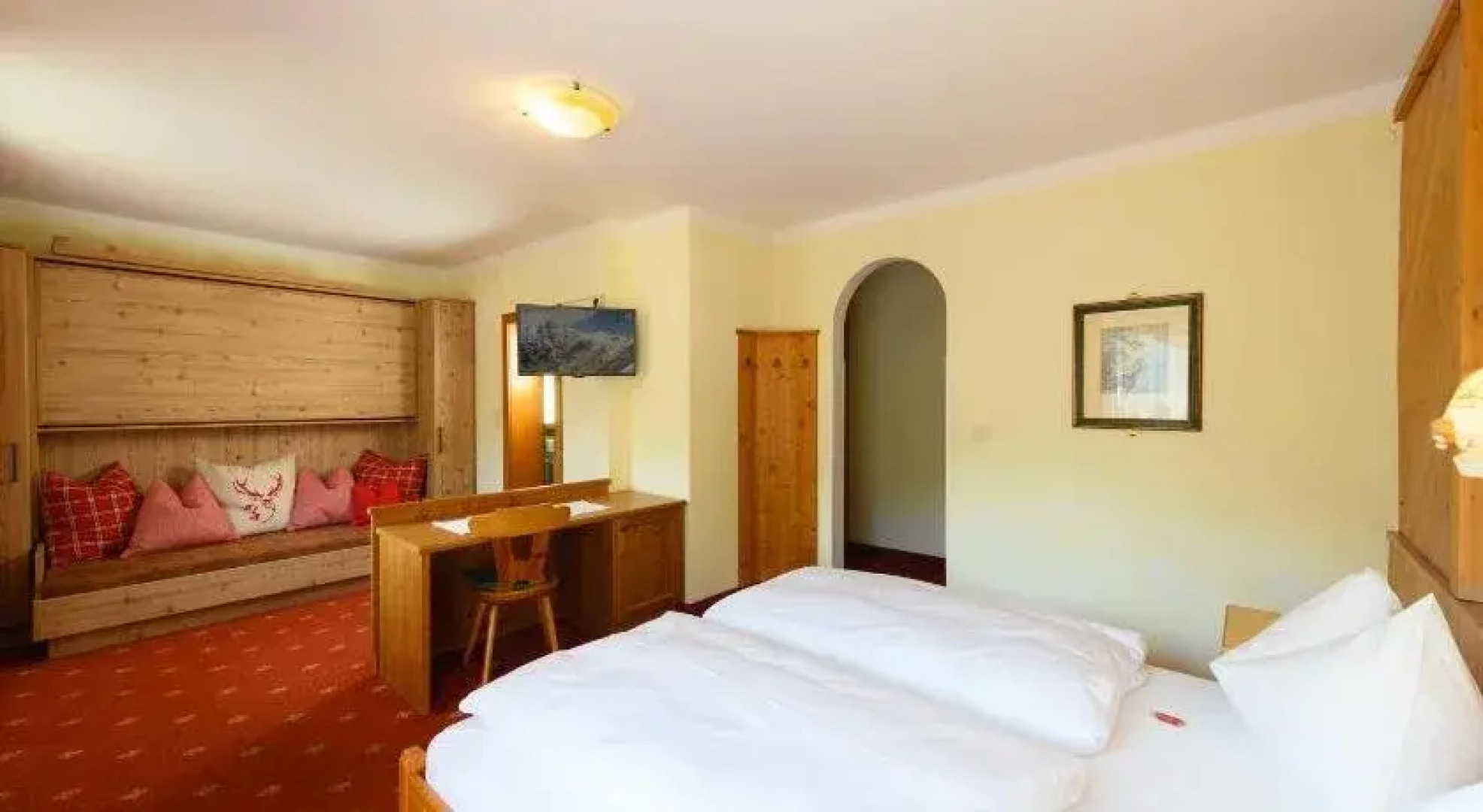 Hotel & Gasthof Kröll