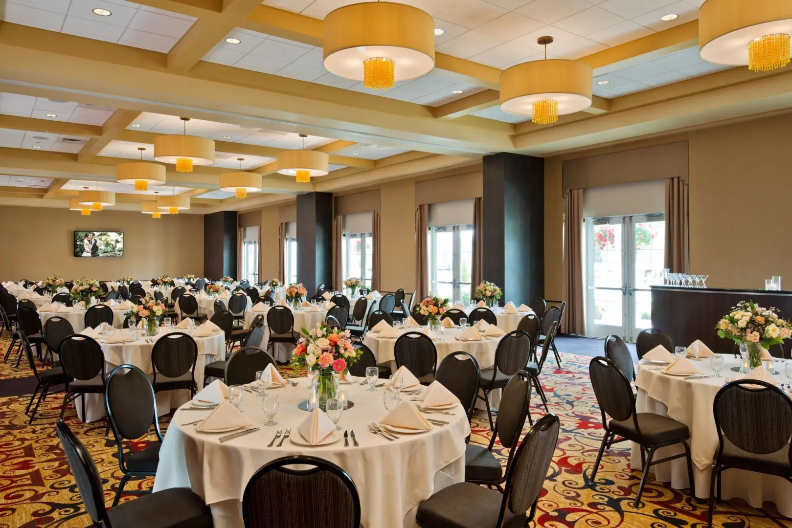 Saratoga Casino Hotel