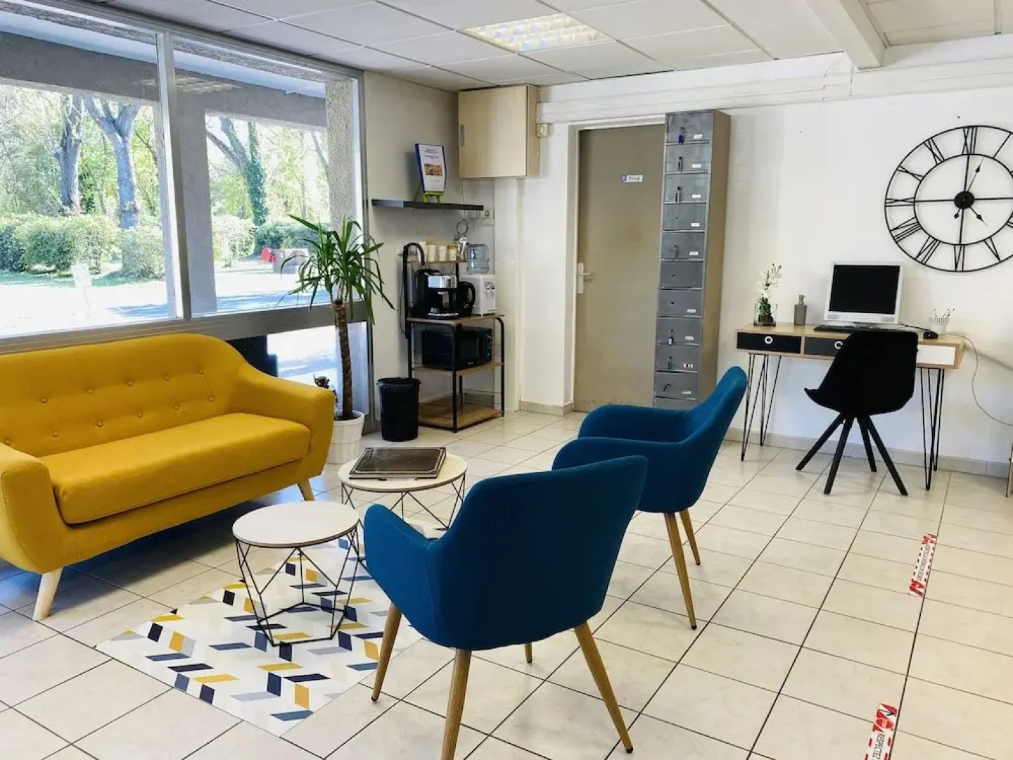 Camping Du Pont D'Avignon