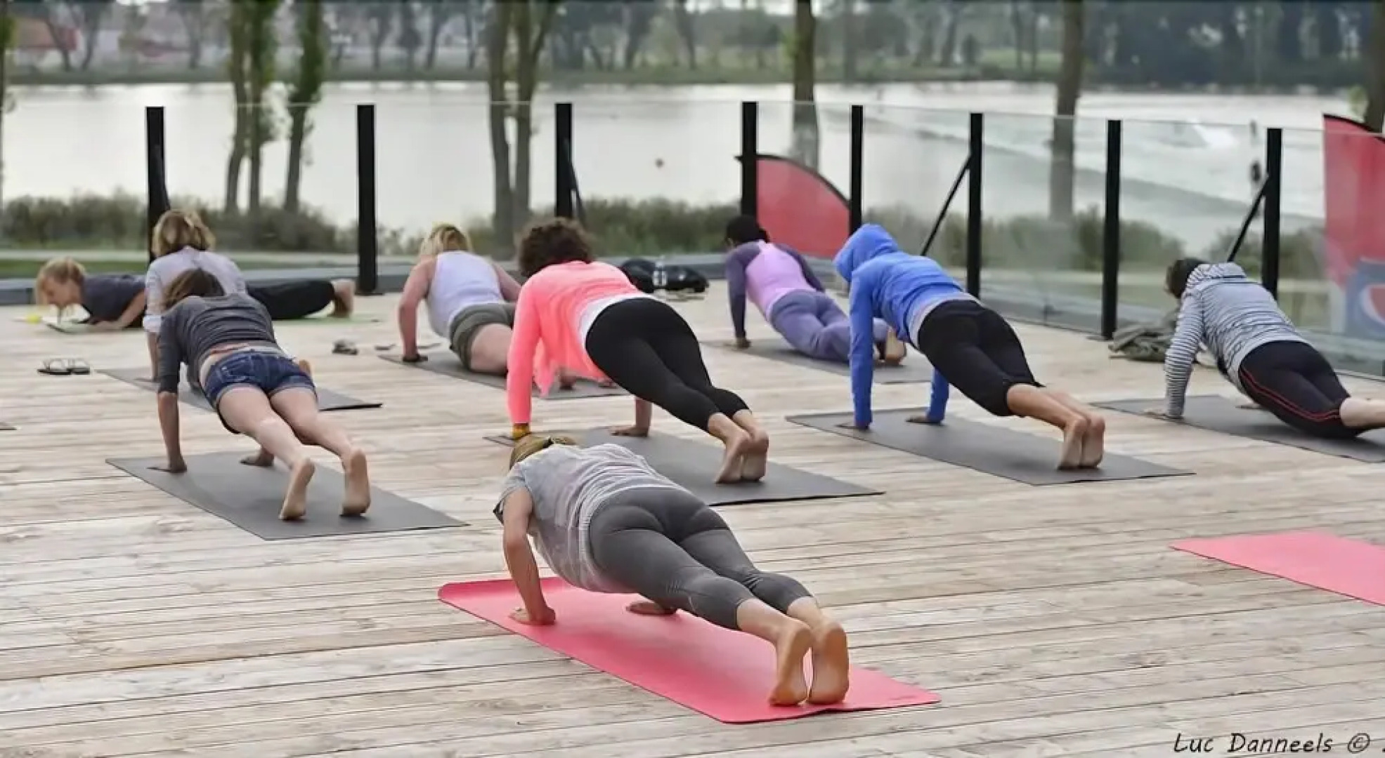 Lakeside Paradise Sleep Inn Hostel