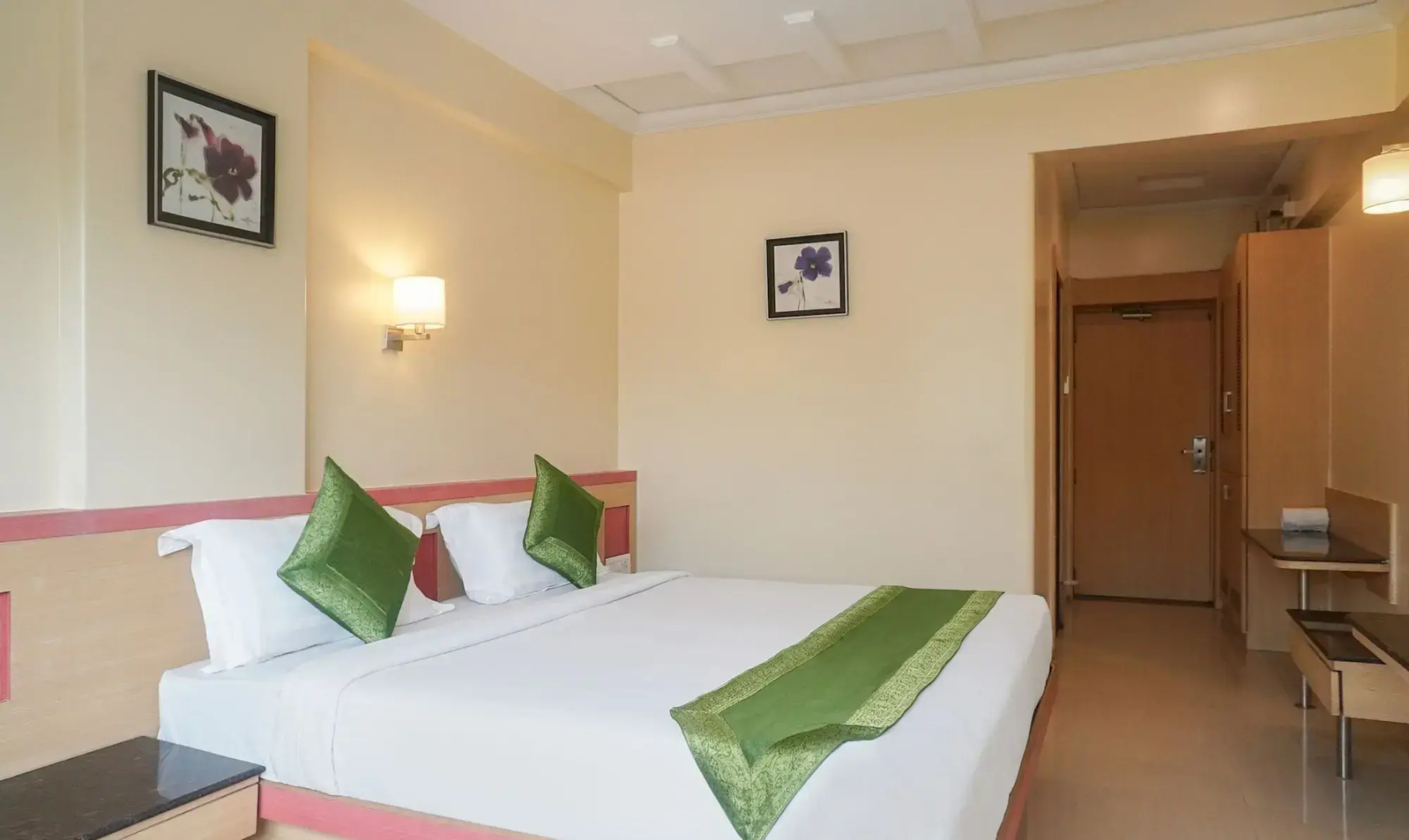 Treebo Brahma Regency