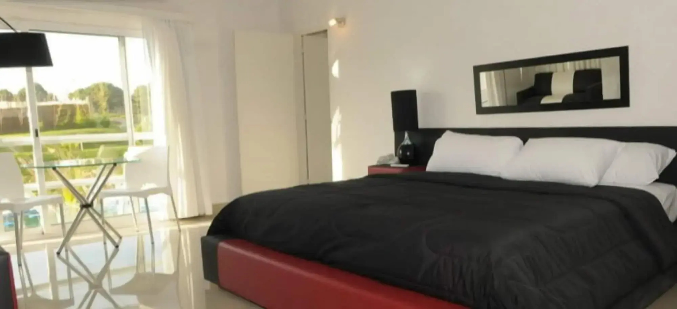 Punta del Este Arenas Hotel