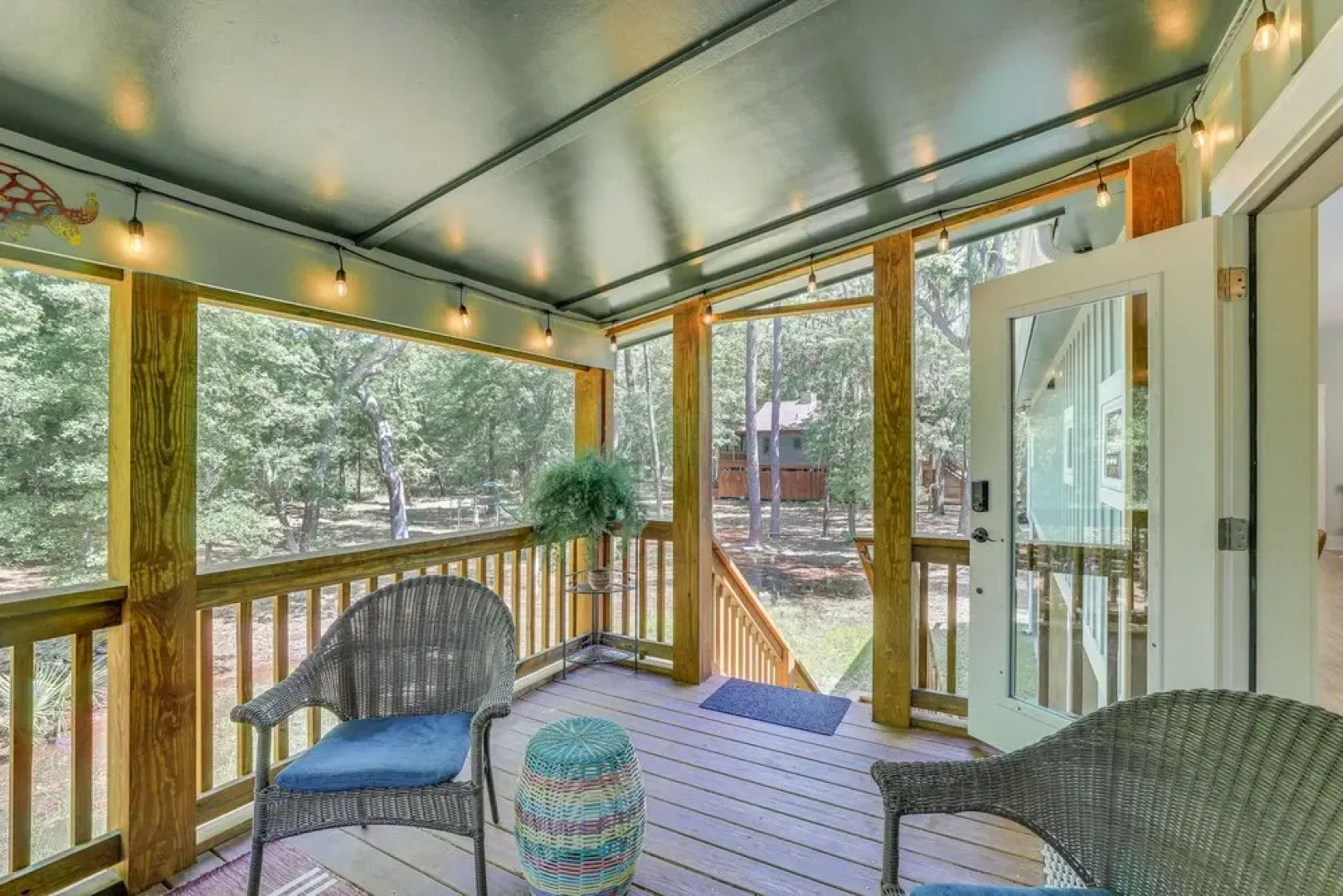 Peaceful Edisto Island Home, 1 Mi to State Park!