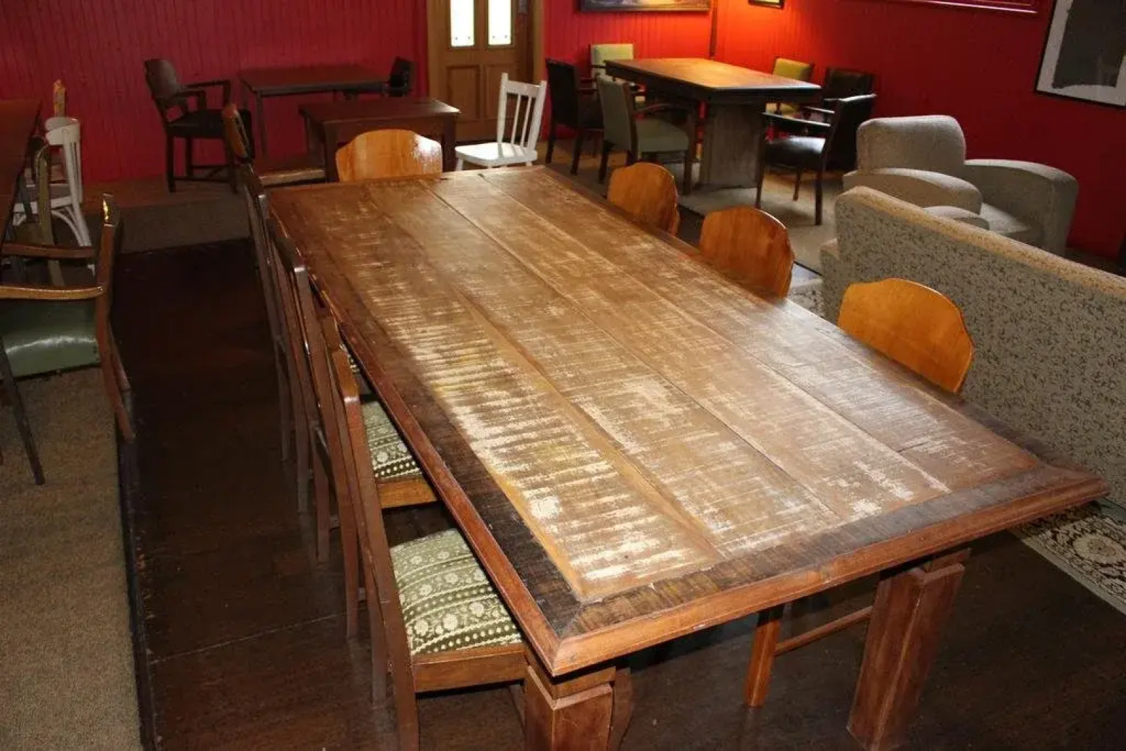 The National Park Hotel & Pub