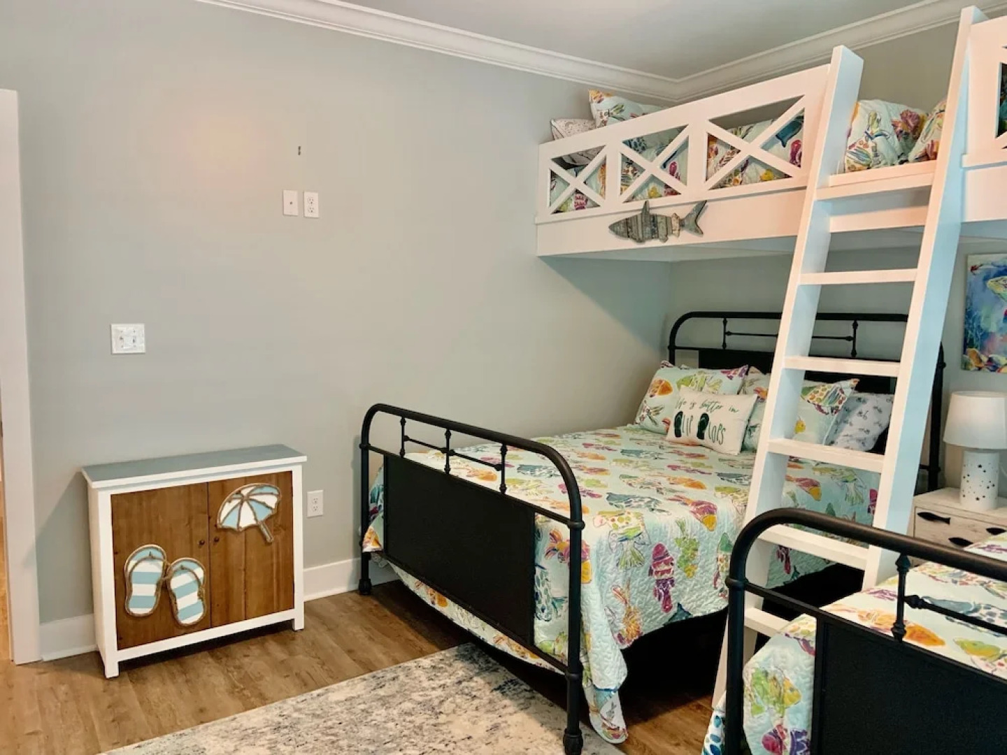 The Rookery Iii 7001 3 Bedroom Cottage by RedAwning