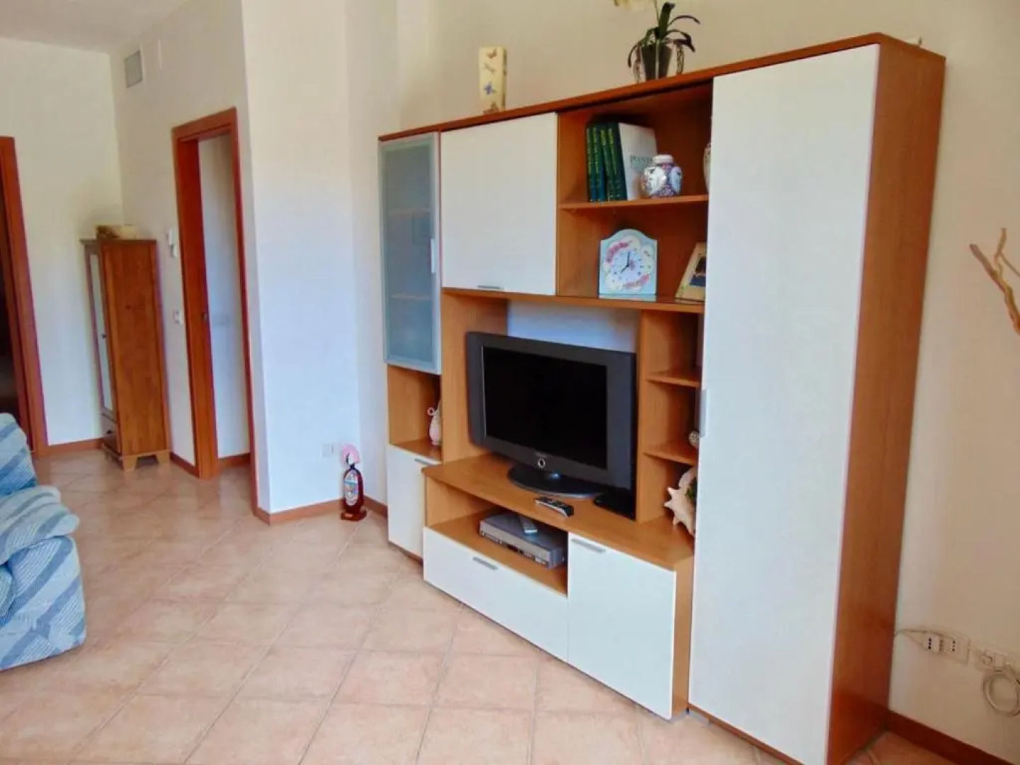 N243 - Numana, trilocale in residence con piscina