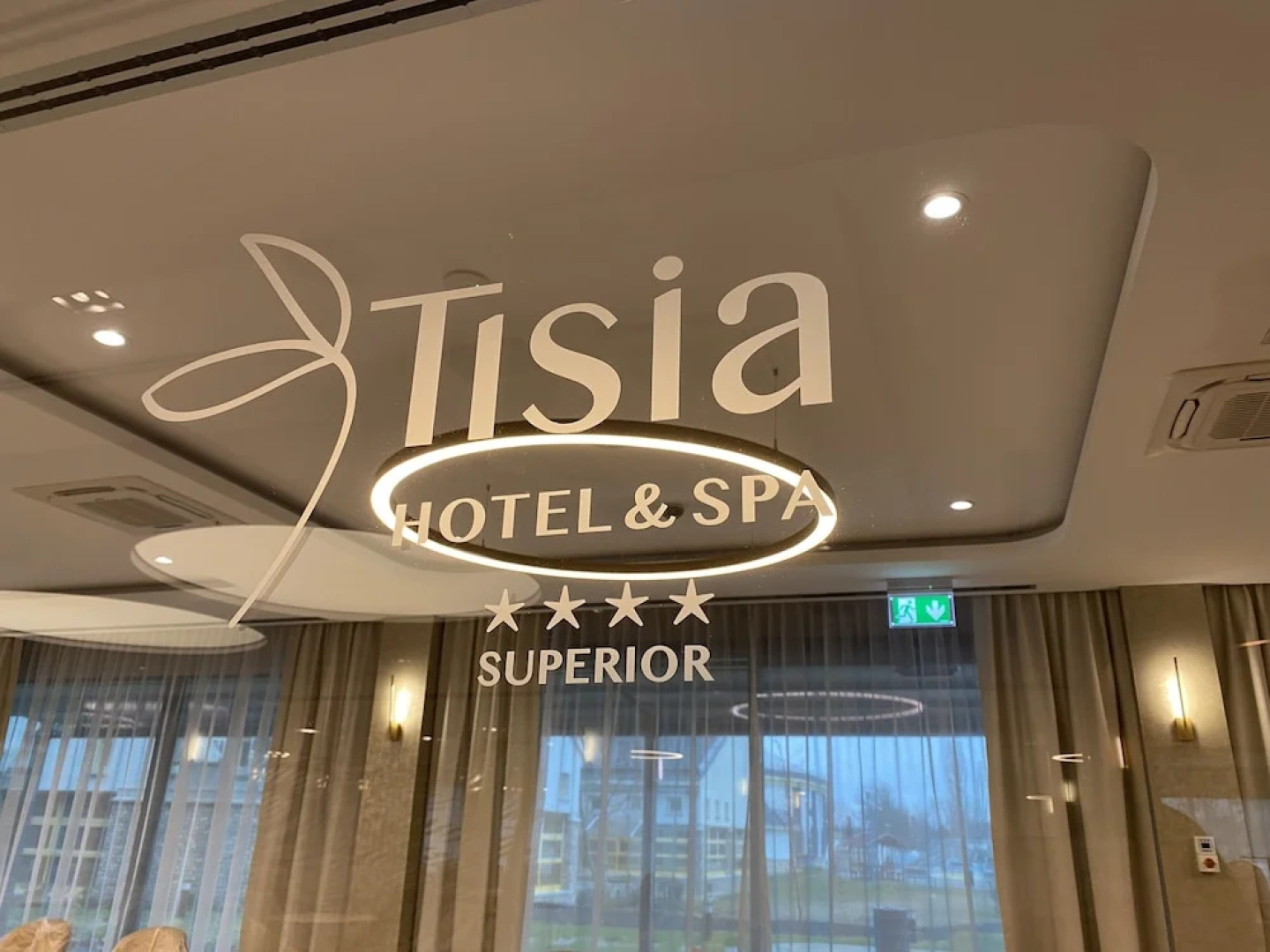 Tisia Hotel & Spa