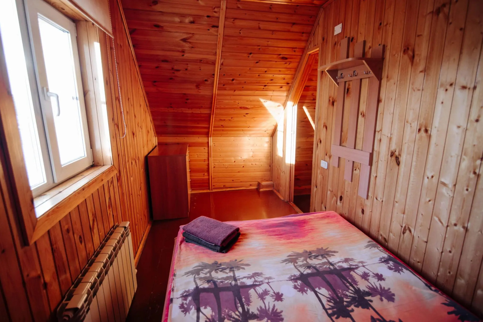 VGosti (ВГости)