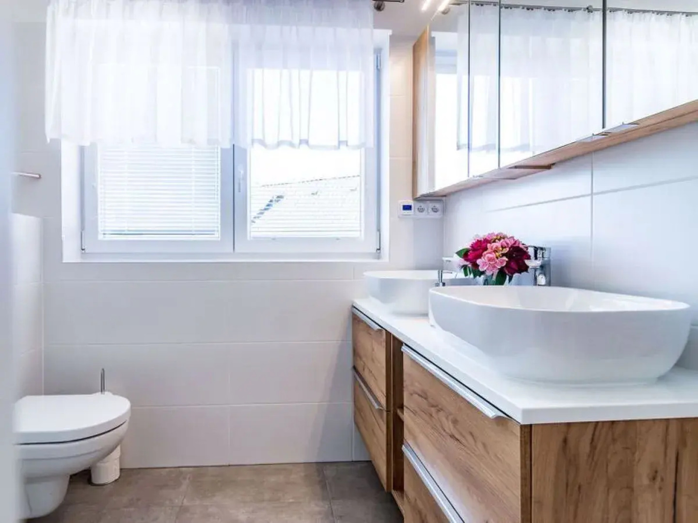 Lakeside Village 41086