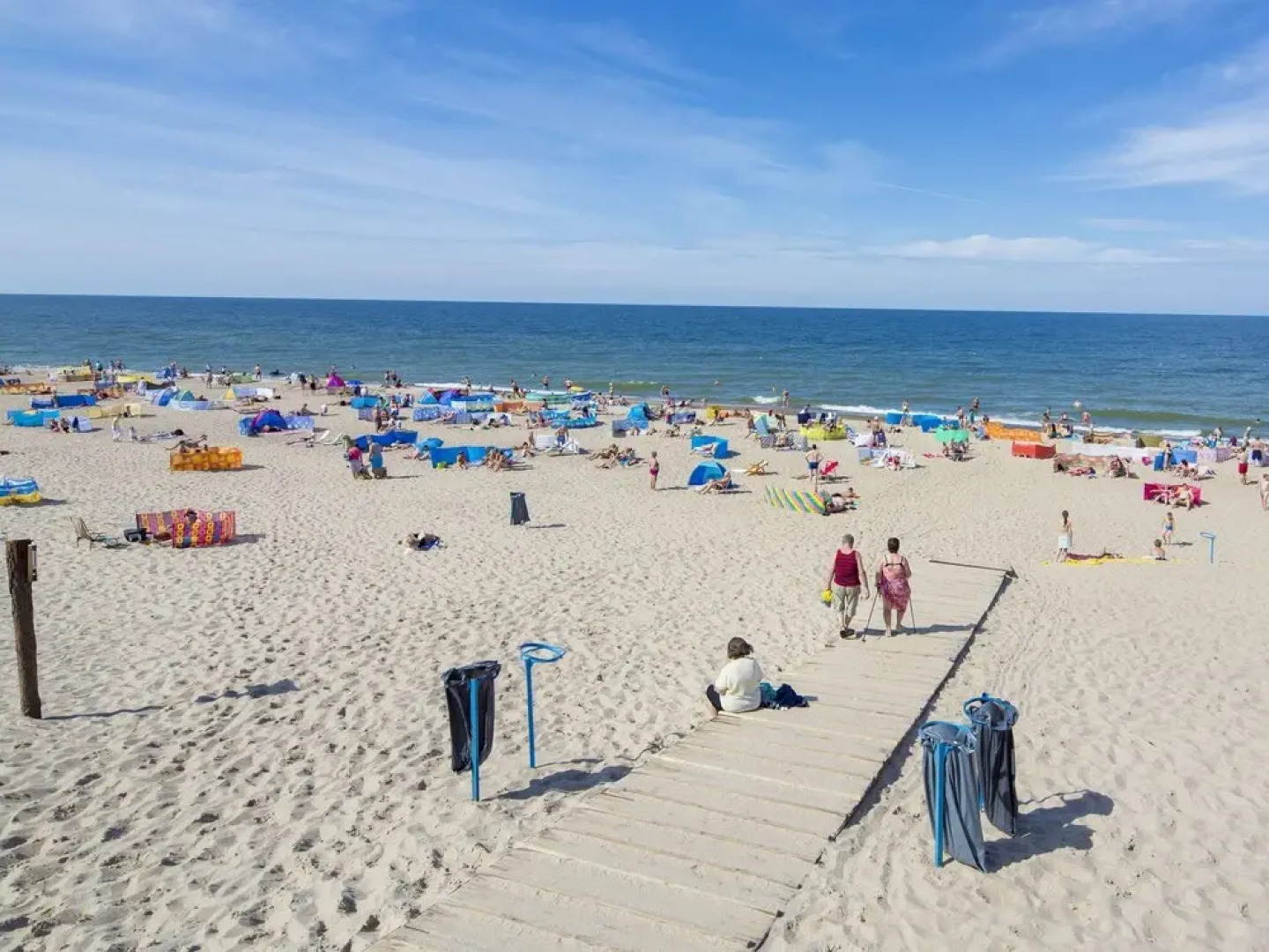 Detached holiday cottages located 200 m from the sea in a seaside village