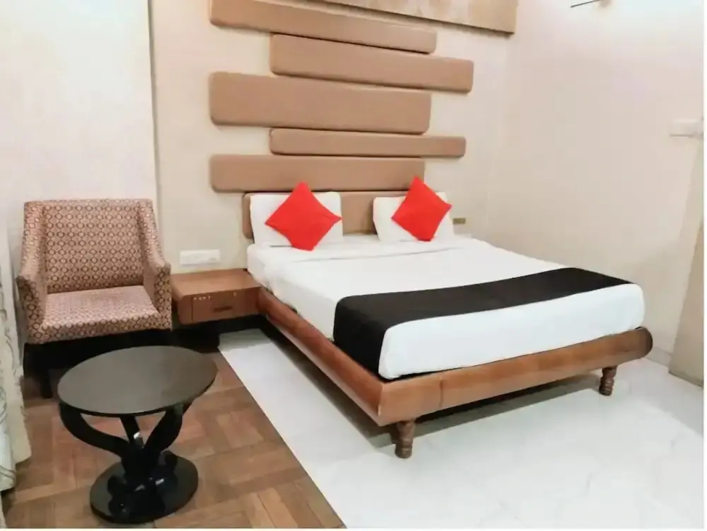 Saibaba International Supreme Hotel