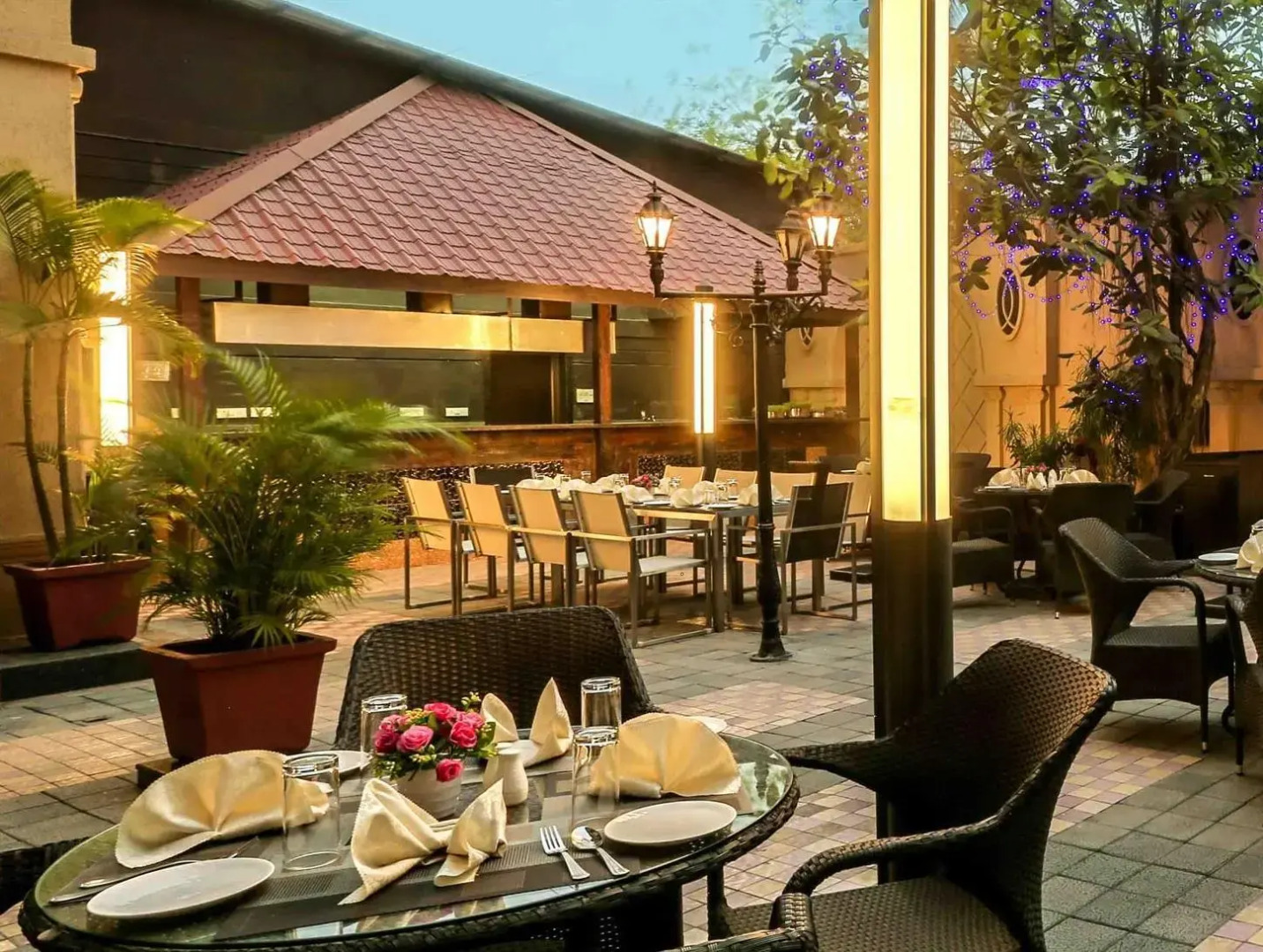 Golden Chariot Vasai - Hotel and Spa