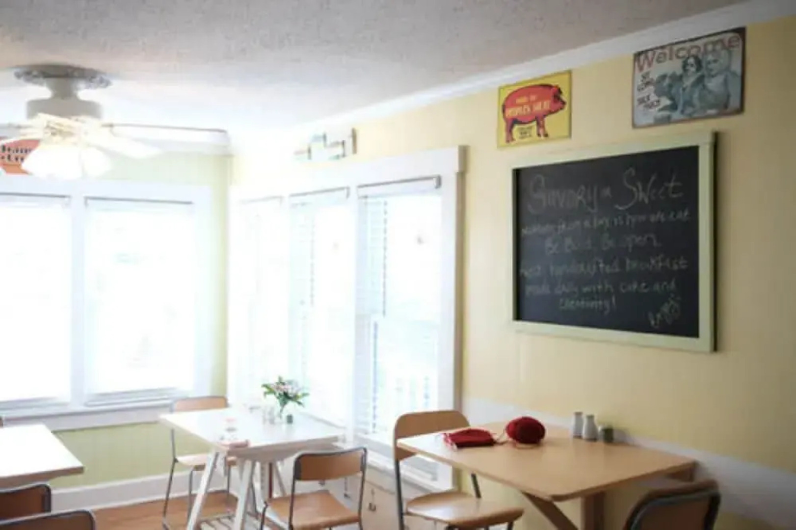 Beacon House Inn Bed & Breakfast