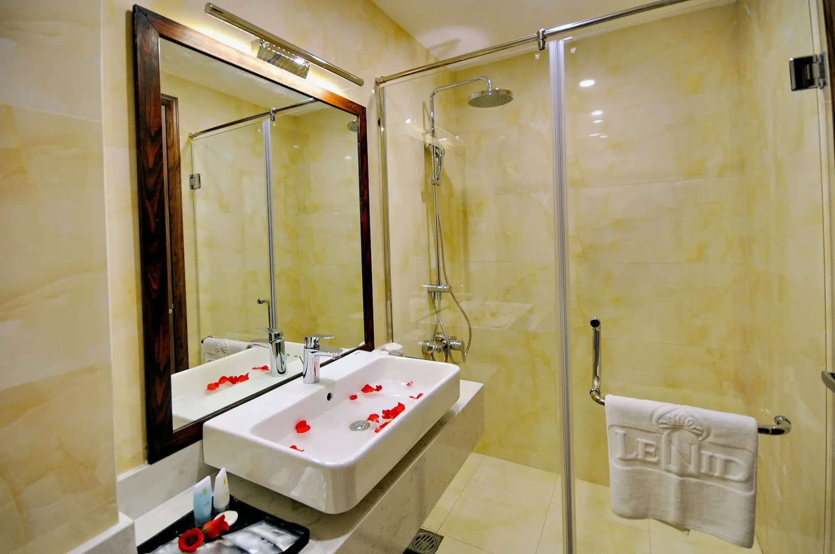 Lenid Nha Trang Hotel