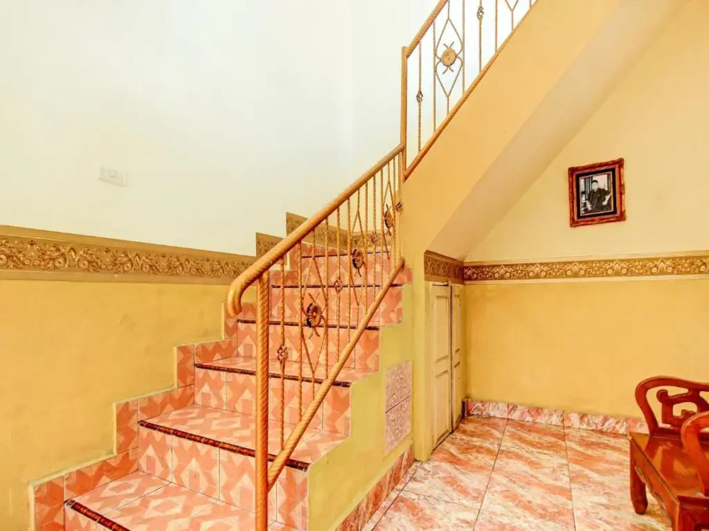 OYO 90307 Fj Alfaeyza Kost