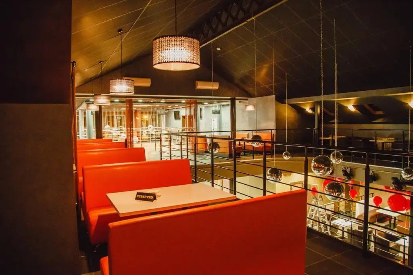 Красные холмы