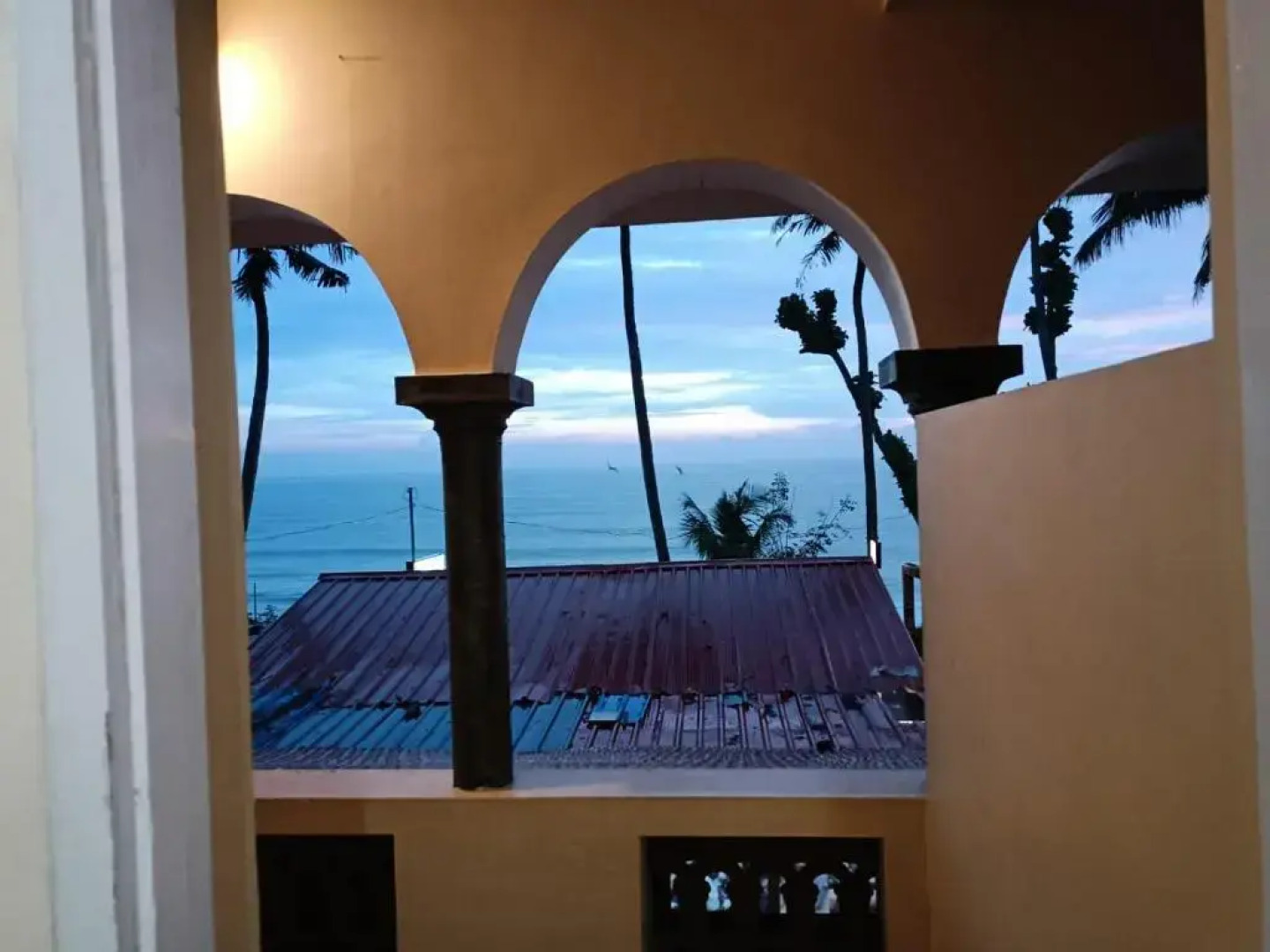 Hill Top Beach Resort