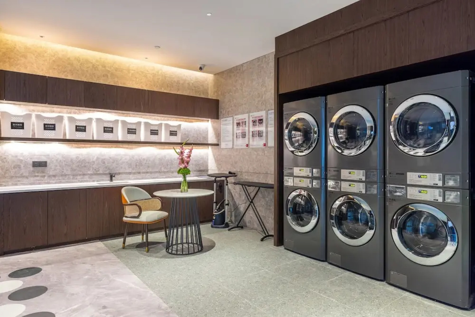 JOVE MOUNTAIN UrCove Nyingchi Hotel