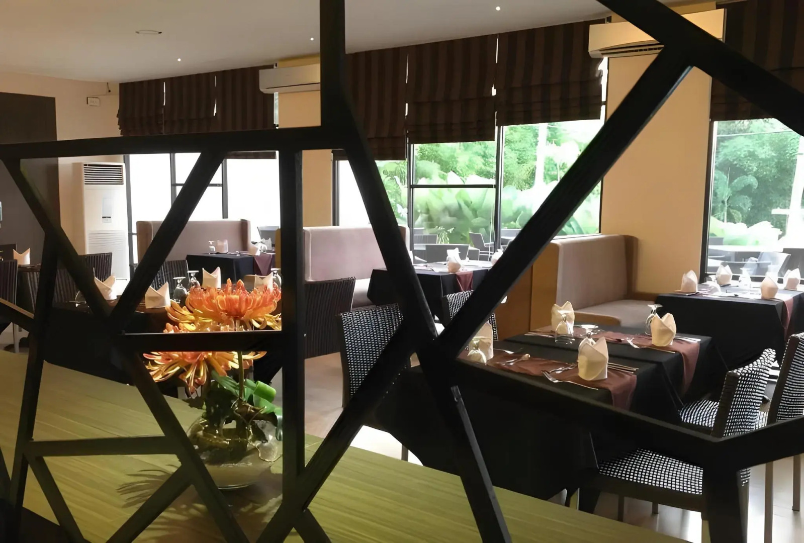 Grand Kecubung Hotel