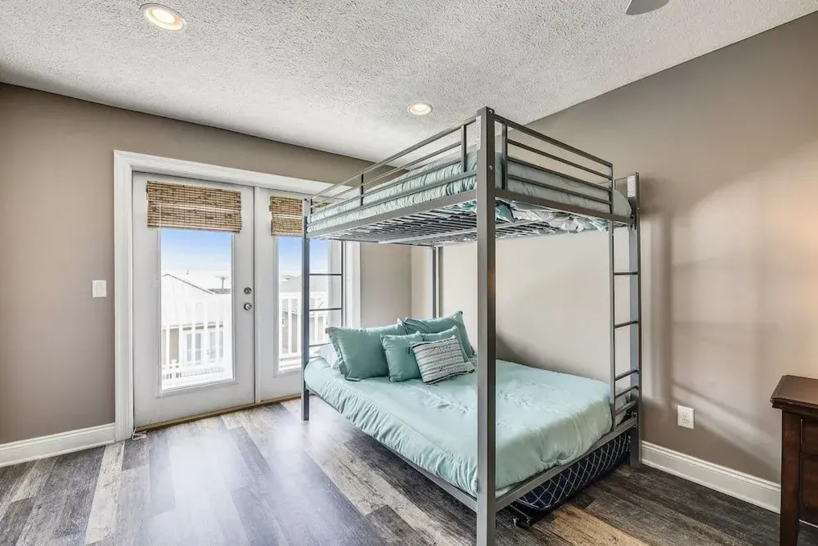 Serenity Beach by Book That Condo