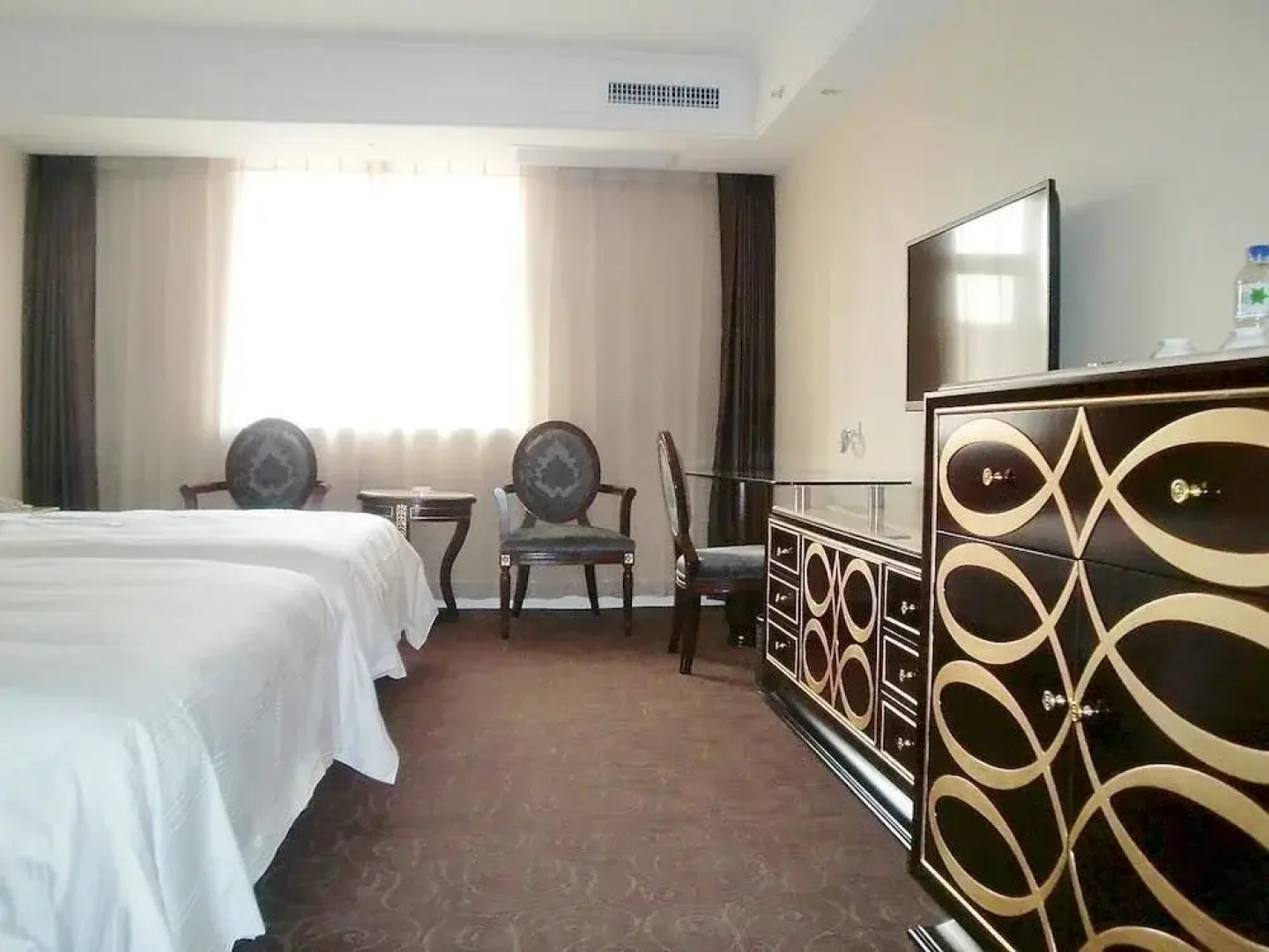 Jilin Gelaimei Holiday Hotel