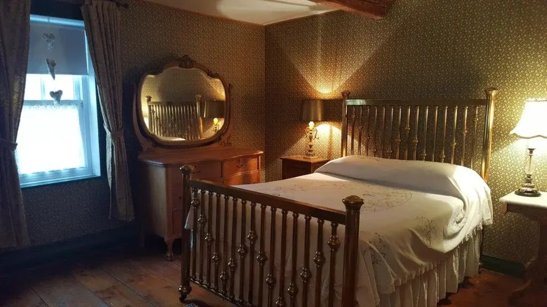 A la Croisée des Chemins