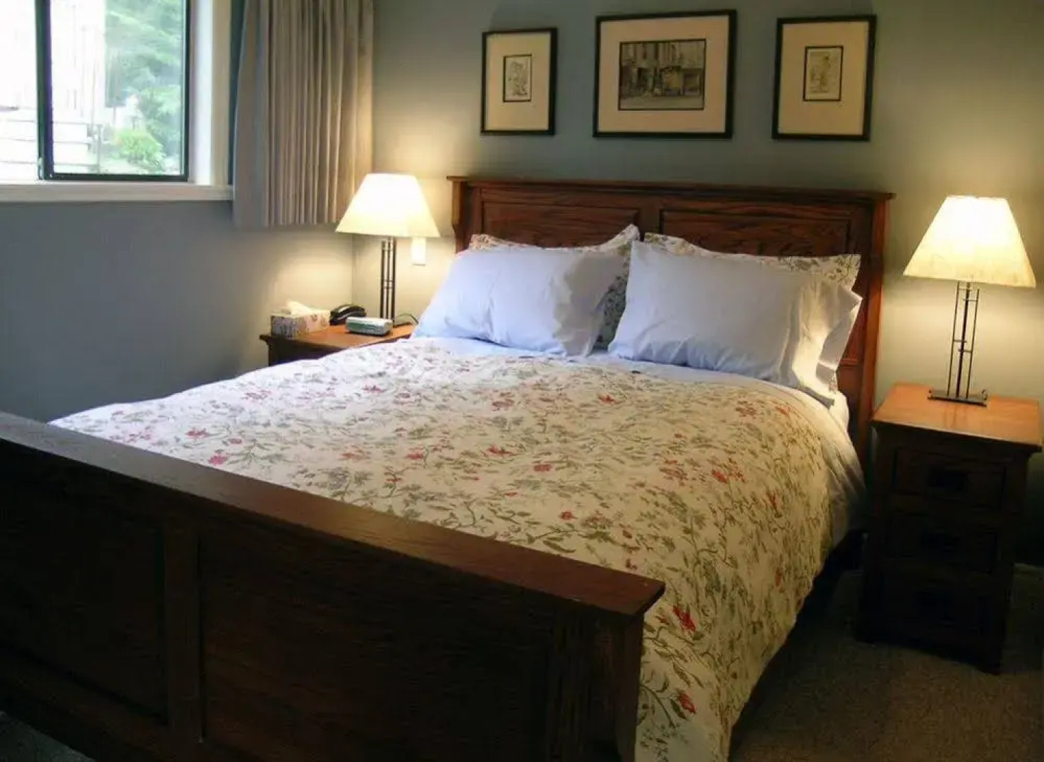 Madrona Cottage by BC Island Vacation Homes