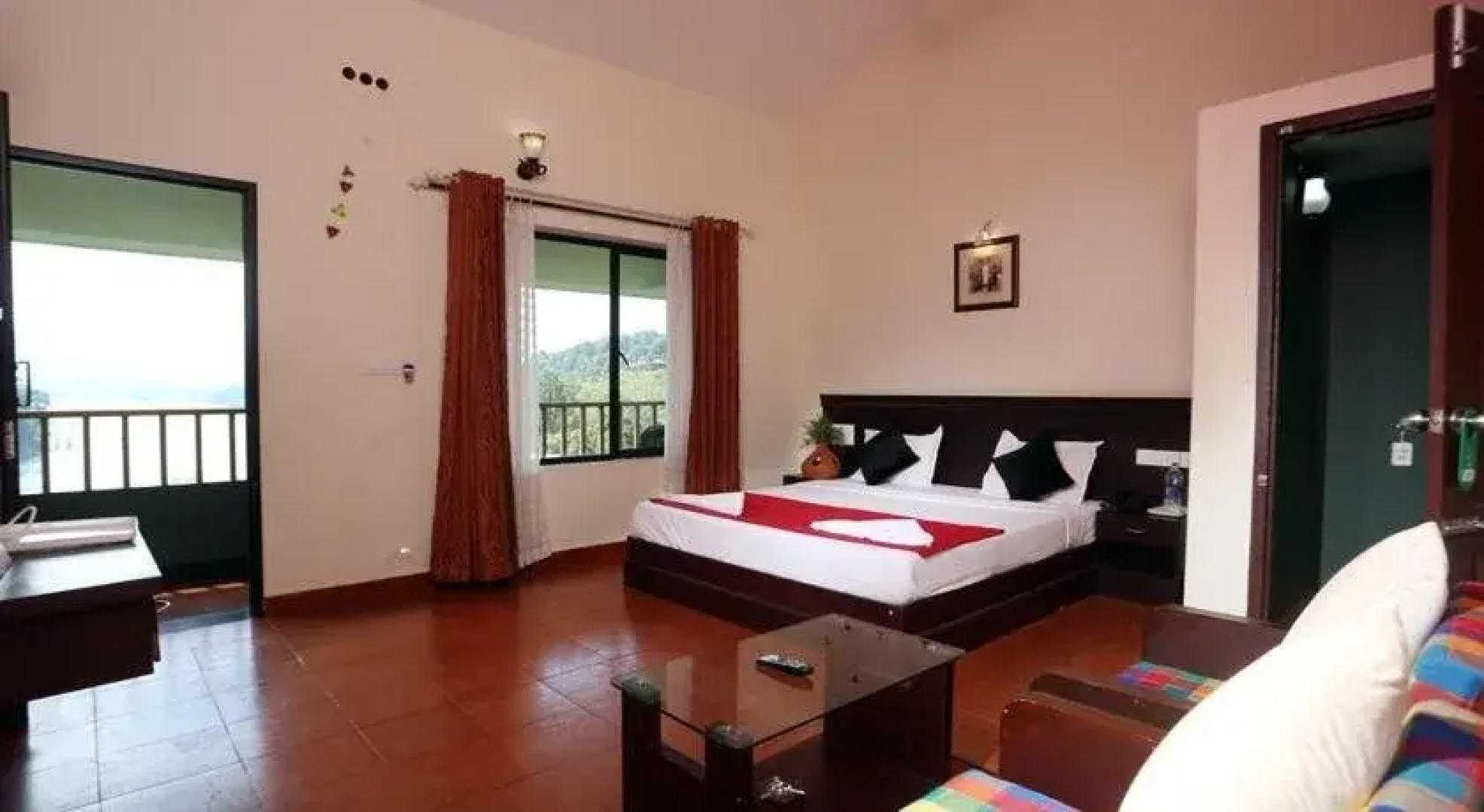 Silver Green Holiday Enclaves