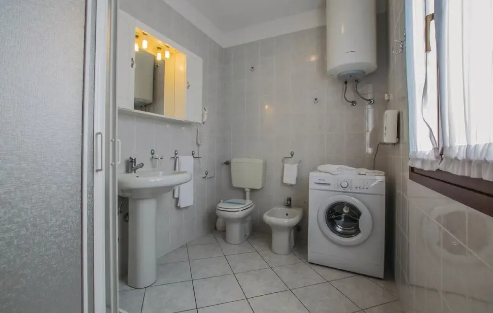 Stunning Home in Albarella RO With 3 Bedrooms and Outdoor Swimming Pool