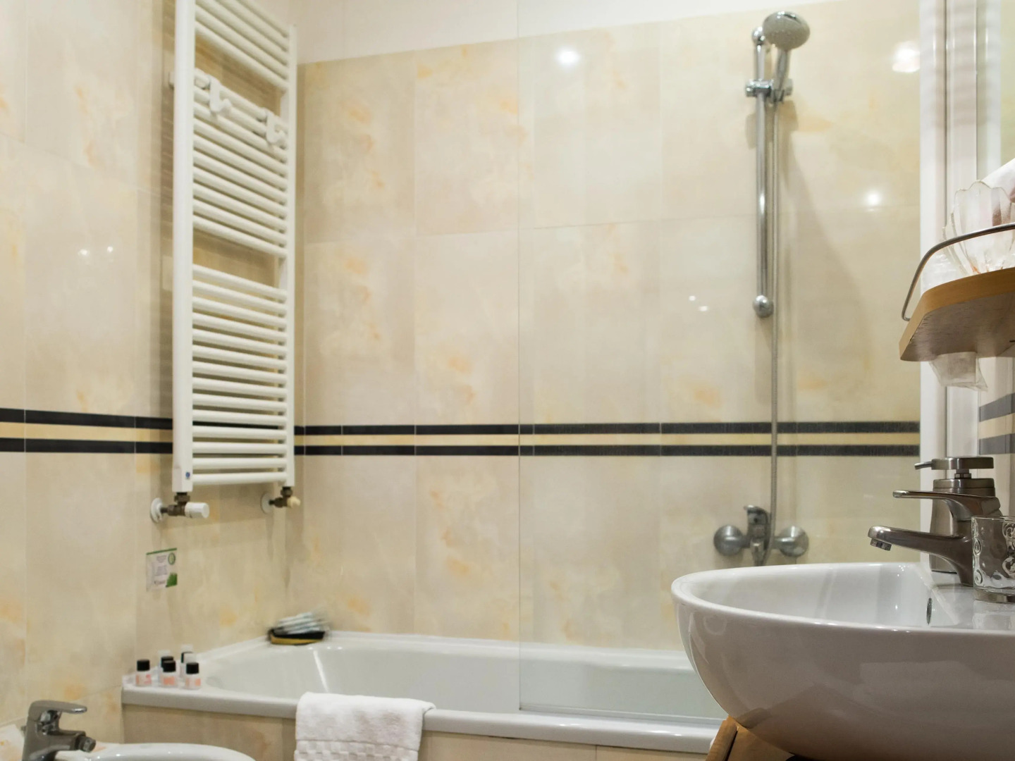 Piazza Paradiso Accomodation