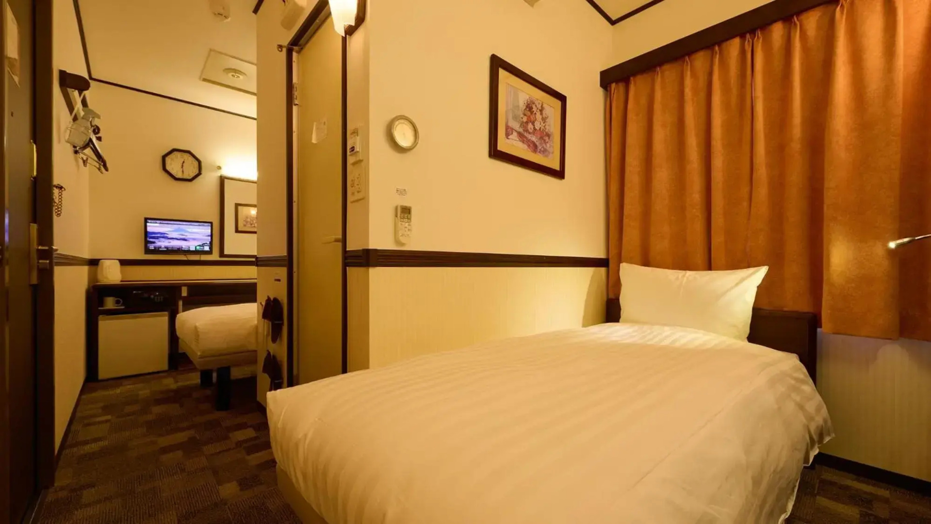 Toyoko Inn Tokyo Akigawa Station Kita