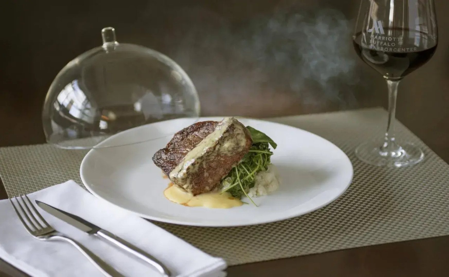 Buffalo Marriott at LECOM HARBORCENTER